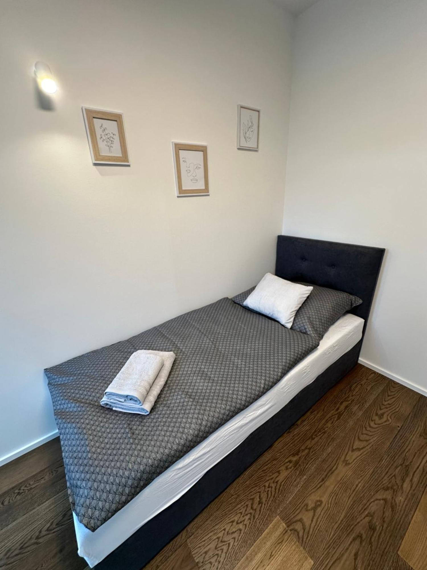 Loft Apartments Прага Экстерьер фото
