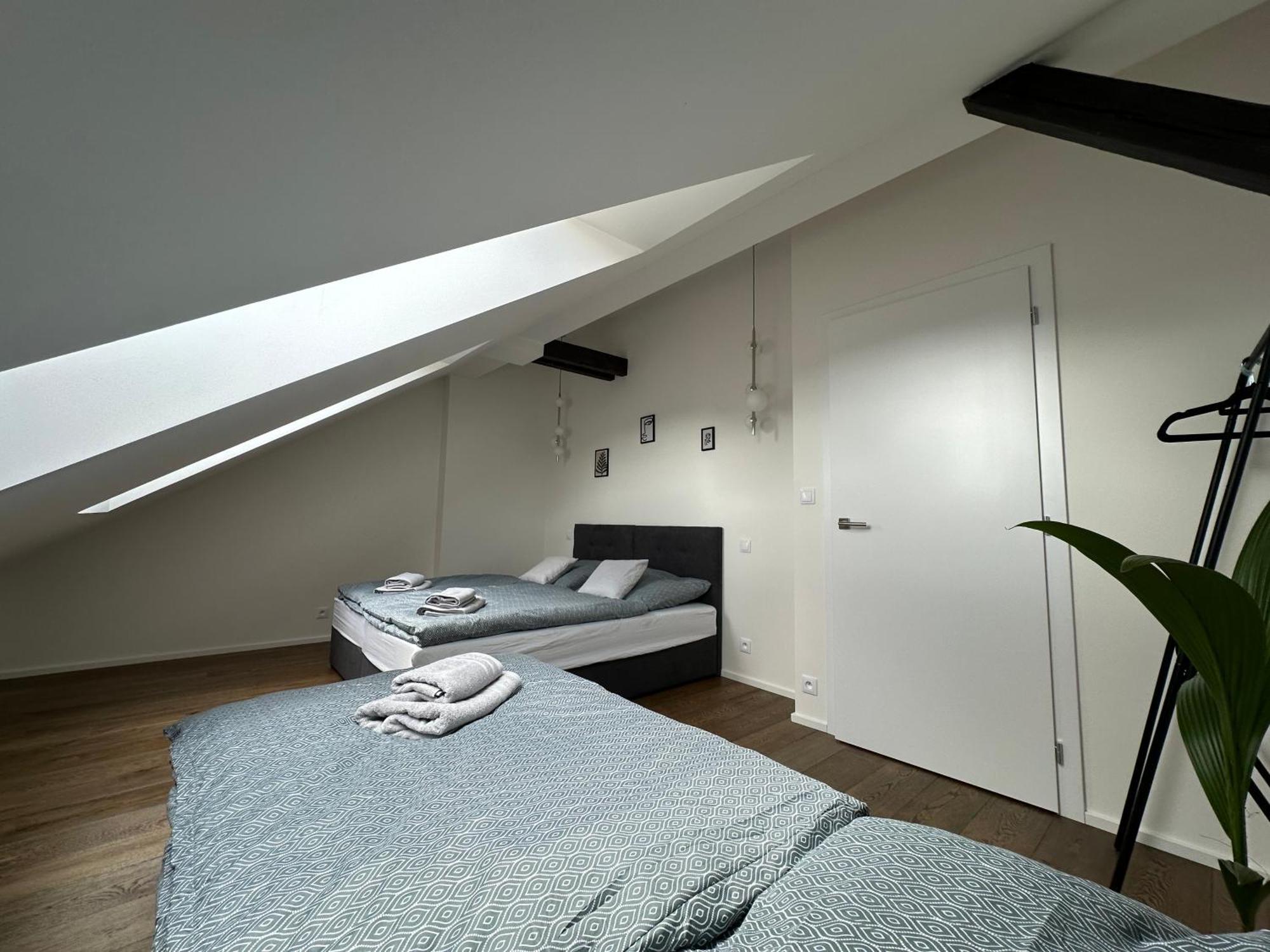 Loft Apartments Прага Экстерьер фото